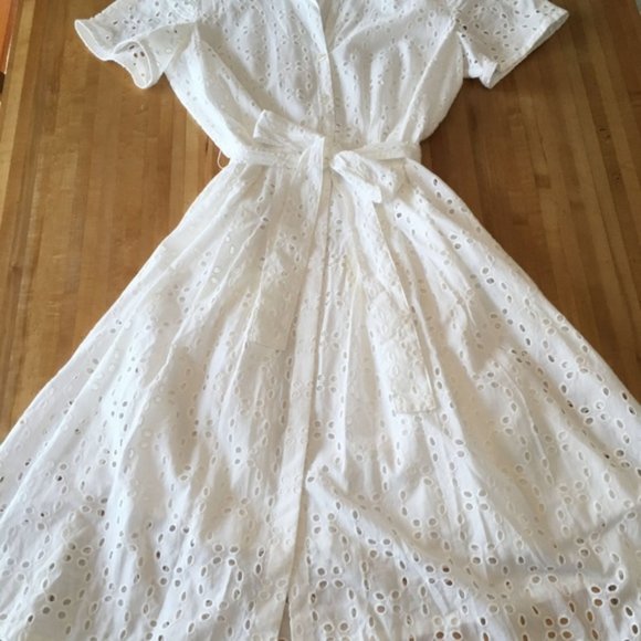 Brooks Brothers Eyelet Shirtdress, Size 2 - Picture 7 of 9